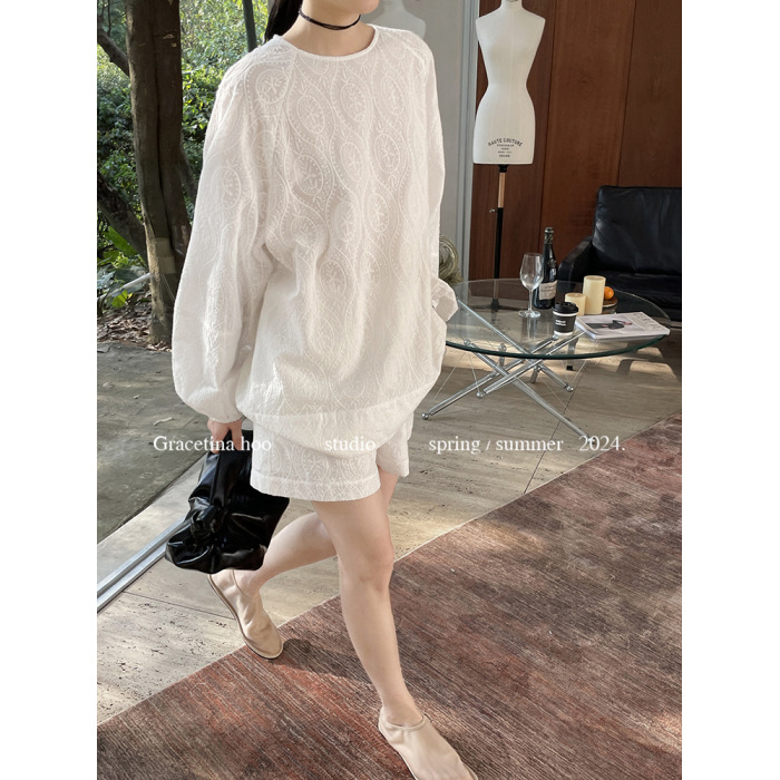 Embroidered oversized shirt and shorts set 42