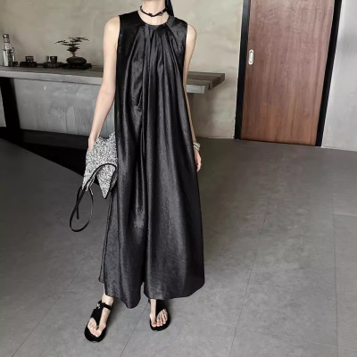 Simple high-end pleated A-line dress 46