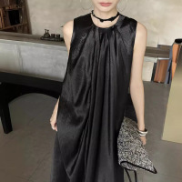 Simple high-end pleated A-line dress 46