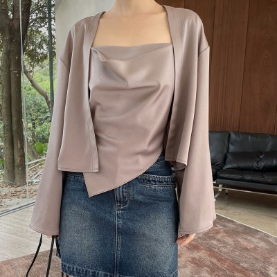 Women's gilded draped satin shawl suit 37