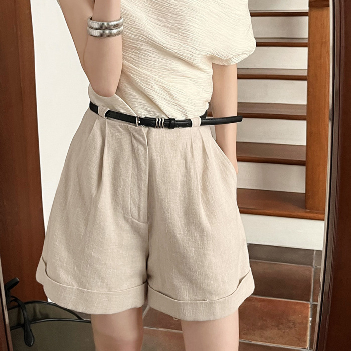 Casual straight shorts with cuffs 60