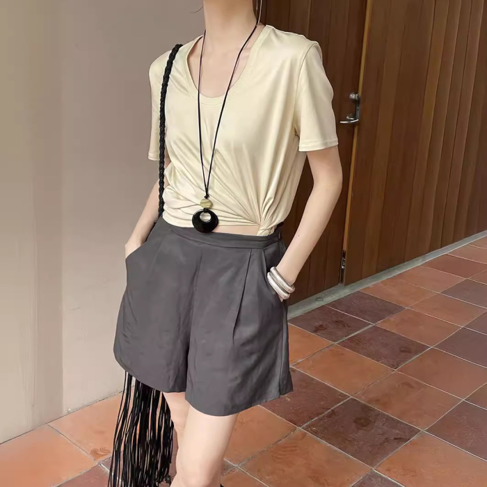 French Pleated Linen Loose Fit Shorts 57